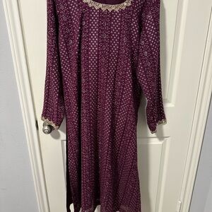 Purple and Gold Pakistani salwar Kameez mehndi shaadi Eid